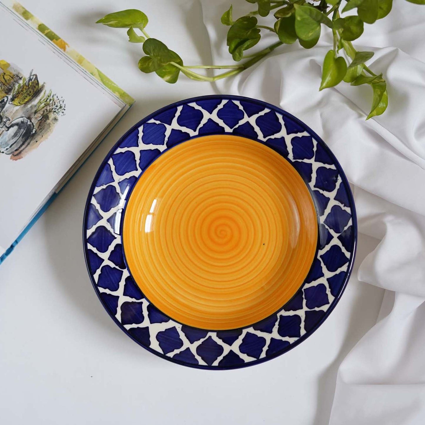 Ceramic flat plates for buffet-style dining