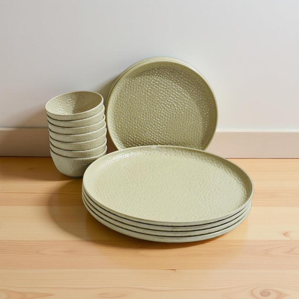 Modern Melamine Dinnerware | Family-Ready Set of 12 Pieces