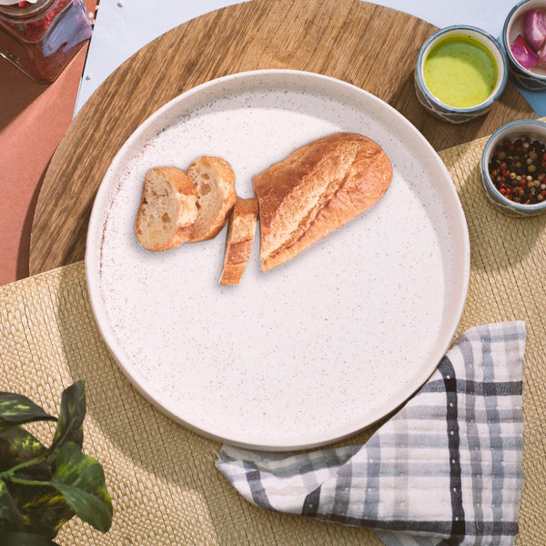 Ceramic flat dinner plates for traditional and modern dining